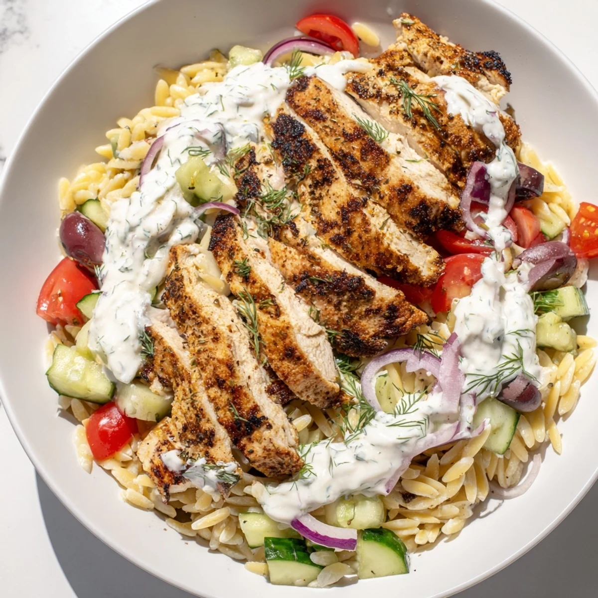Griechisches Huhn Orzo Bowl