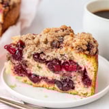 Deutscher Kaffeekuchen mit Kirschen