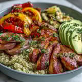 Paprika Gemüse Quinoa Schale